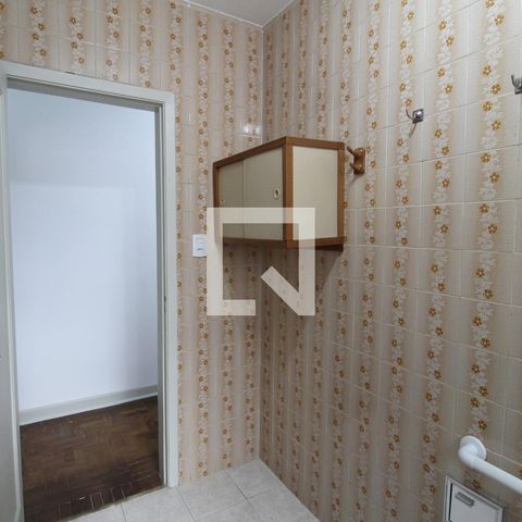 Casa à venda com 180m², 3 quartos e 2 vagasBanheiro Social - Superior