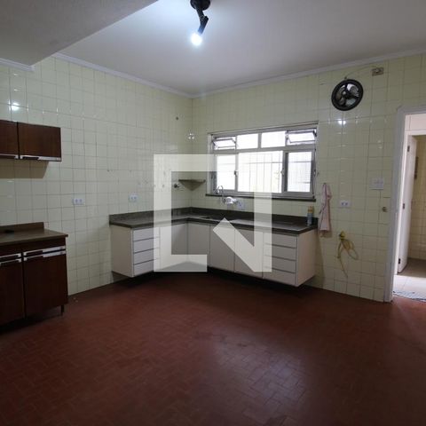 Casa à venda com 180m², 3 quartos e 2 vagasCozinha