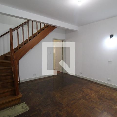 Casa à venda com 180m², 3 quartos e 2 vagasSala