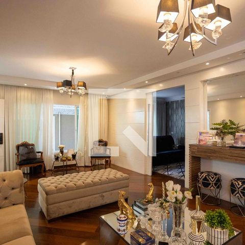 Casa para alugar com 660m², 4 quartos e 3 vagasSala de Estar
