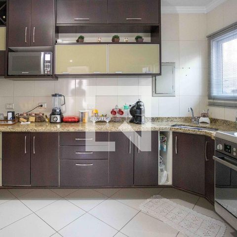 Casa para alugar com 660m², 4 quartos e 3 vagasCozinha