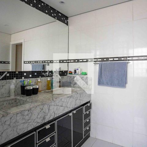 Casa para alugar com 660m², 4 quartos e 3 vagasBanheiro da Suíte 2