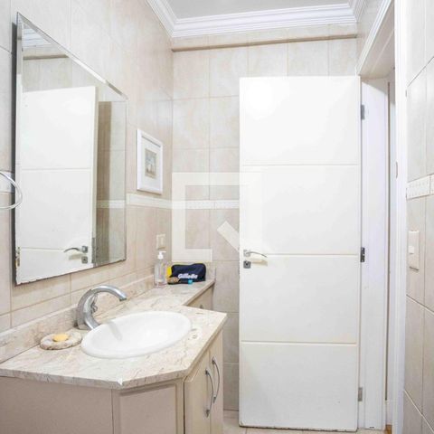 Casa para alugar com 660m², 4 quartos e 3 vagasBanheiro da Suíte 4