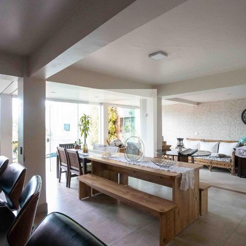 Casa para alugar com 660m², 4 quartos e 3 vagasEspaço Gourmet