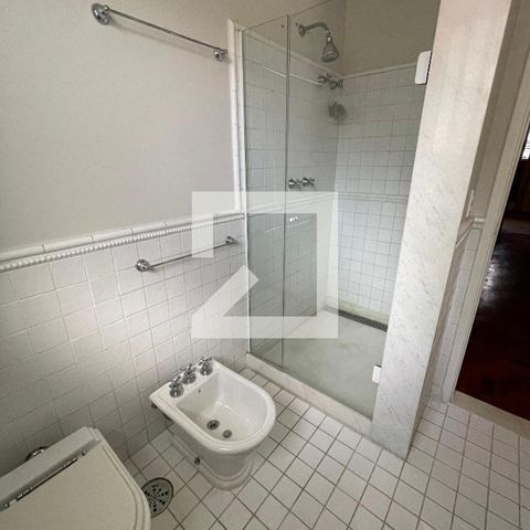 Casa à venda com 400m², 4 quartos e 5 vagas Casa à venda com 400m², 4 quartos e 5 vagasbanheiro da suíte 2