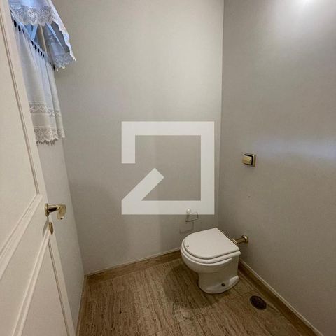 Casa à venda com 400m², 4 quartos e 5 vagas Casa à venda com 400m², 4 quartos e 5 vagasLavabo