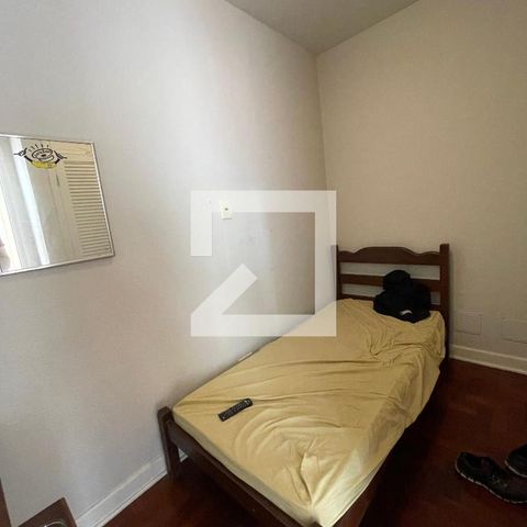 Casa à venda com 400m², 4 quartos e 5 vagas Casa à venda com 400m², 4 quartos e 5 vagasQuarto de Serviço