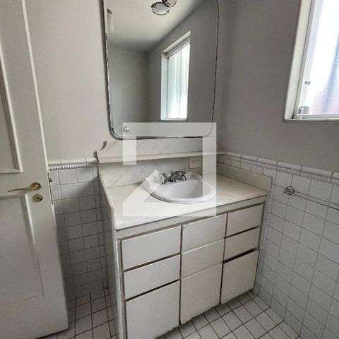 Casa à venda com 400m², 4 quartos e 5 vagas Casa à venda com 400m², 4 quartos e 5 vagasbanheiro da suíte 2