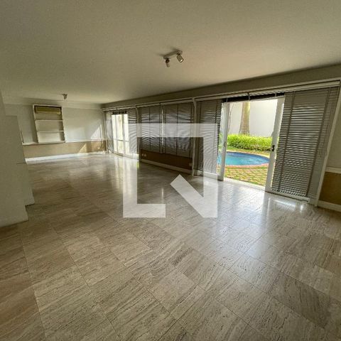 Casa à venda com 400m², 4 quartos e 5 vagas Casa à venda com 400m², 4 quartos e 5 vagasSala 1