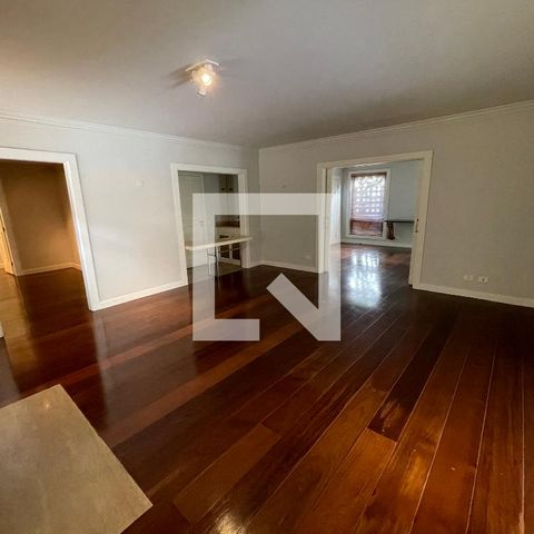 Casa à venda com 400m², 4 quartos e 5 vagas Casa à venda com 400m², 4 quartos e 5 vagasSala 2
