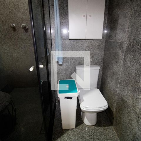 Casa à venda com 240m², 3 quartos e 3 vagasBanheiro 1