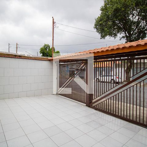 Casa à venda com 240m², 3 quartos e 3 vagasGaragem