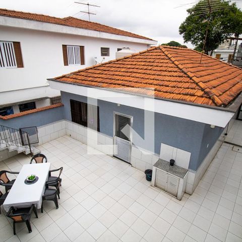 Casa à venda com 240m², 3 quartos e 3 vagasQuintal