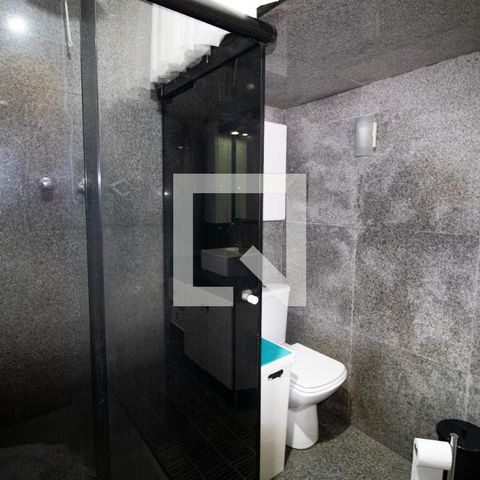 Casa à venda com 240m², 3 quartos e 3 vagasBanheiro 1