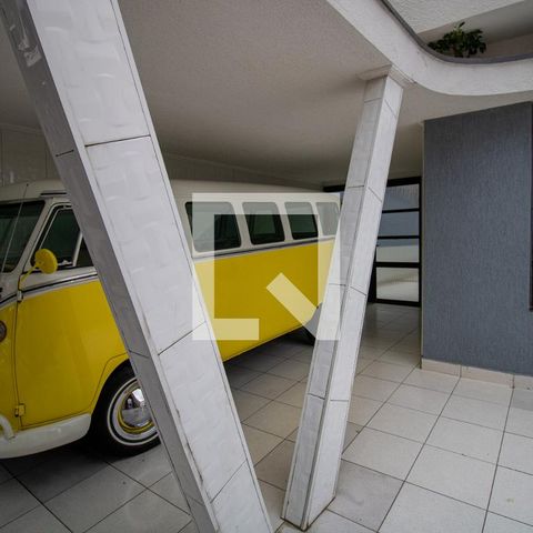 Casa à venda com 240m², 3 quartos e 3 vagasGaragem