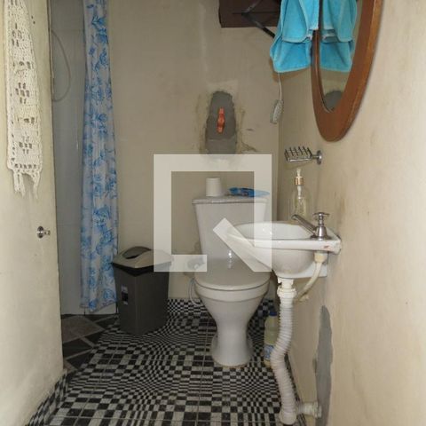 Casa à venda com 216m², 6 quartos e 2 vagasBanheiro Área de Serviço
