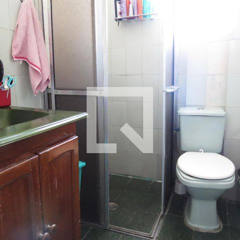 Casa à venda com 216m², 6 quartos e 2 vagasBanheiro Social