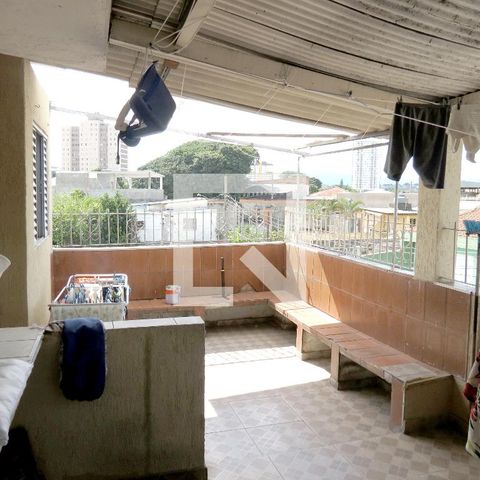 Casa à venda com 216m², 6 quartos e 2 vagasLavanderia