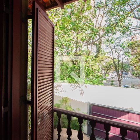 Casa à venda com 350m², 3 quartos e 2 vagas Casa à venda com 350m², 3 quartos e 2 vagasVaranda do Quarto 2