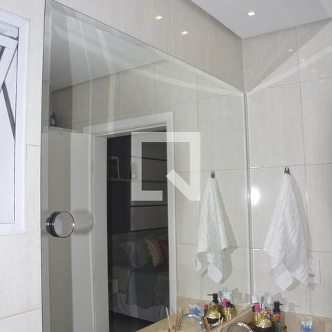 Casa para alugar com 250m², 3 quartos e 5 vagasBanheiro do Quarto 1