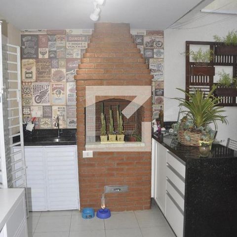 Casa para alugar com 250m², 3 quartos e 5 vagasÁrea Externa