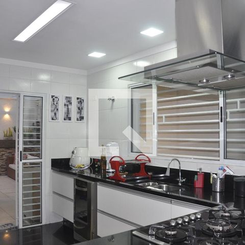 Casa para alugar com 250m², 3 quartos e 5 vagasCozinha