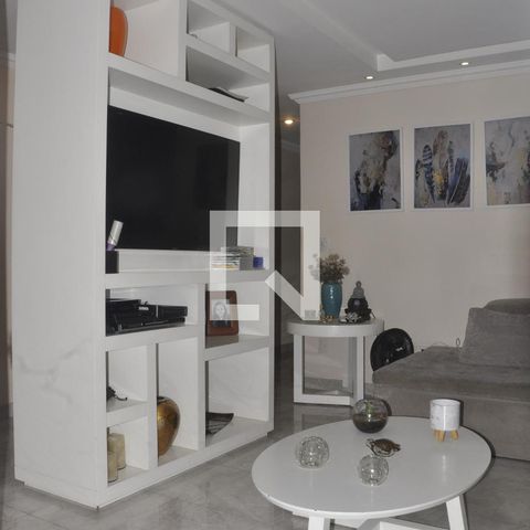 Casa para alugar com 250m², 3 quartos e 5 vagasSala