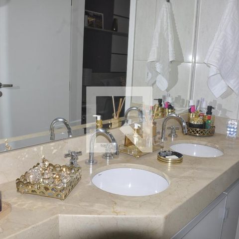 Casa para alugar com 250m², 3 quartos e 5 vagasBanheiro do Quarto 1