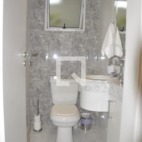 Casa para alugar com 250m², 3 quartos e 5 vagasLavabo