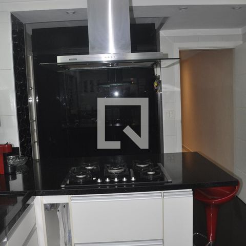 Casa para alugar com 250m², 3 quartos e 5 vagasCozinha