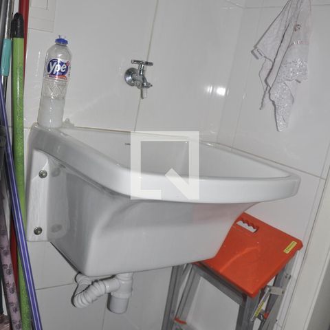 Casa para alugar com 250m², 3 quartos e 5 vagasÁrea de Serviço