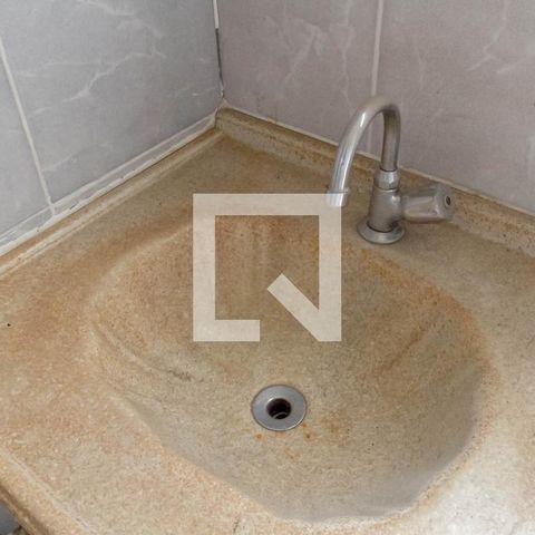 Casa à venda com 220m², 3 quartos e 3 vagasBanheiro da suíte 