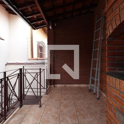Casa para alugar com 218m², 3 quartos e 3 vagasÁrea comum - Churrasqueira