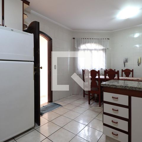 Casa para alugar com 218m², 3 quartos e 3 vagasCozinha
