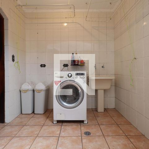 Casa para alugar com 218m², 3 quartos e 3 vagasLavanderia
