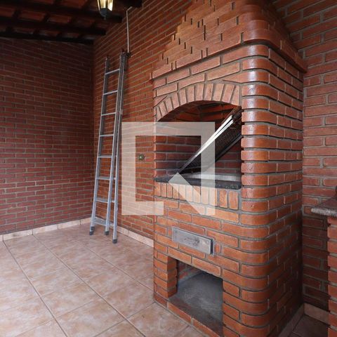Casa para alugar com 218m², 3 quartos e 3 vagasÁrea comum - Churrasqueira
