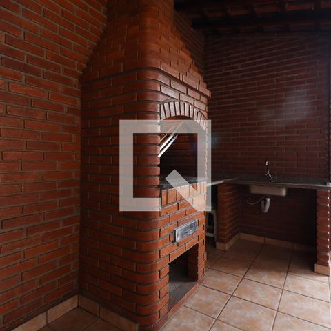 Casa para alugar com 218m², 3 quartos e 3 vagasÁrea comum - Churrasqueira