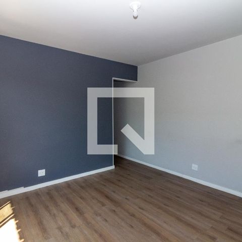 Apartamento à venda com 76m², 3 quartos e sem vagaSala