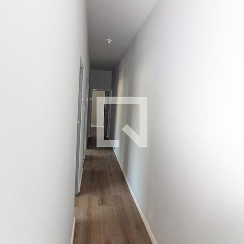Apartamento à venda com 76m², 3 quartos e sem vagaCorredor