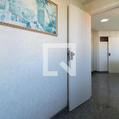 Casa à venda com 331m², 4 quartos e 4 vagasÁrea de Serviço