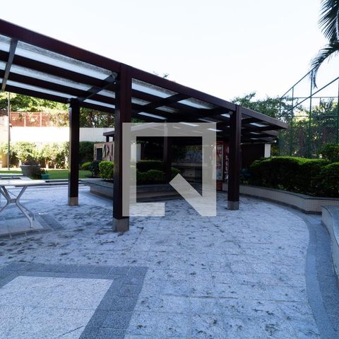 Casa à venda com 331m², 4 quartos e 4 vagasÁrea comum