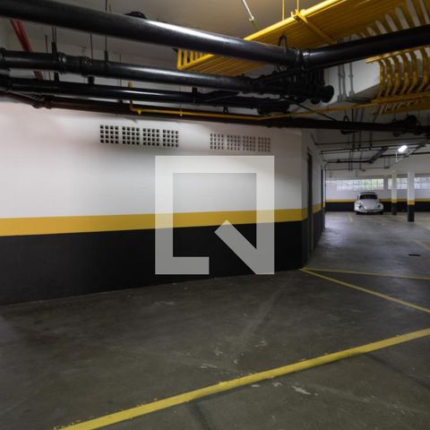Casa à venda com 331m², 4 quartos e 4 vagasGaragem