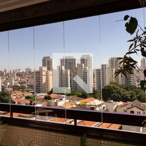 Casa à venda com 331m², 4 quartos e 4 vagasVista Varanda