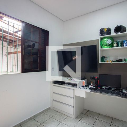 Casa à venda com 250m², 5 quartos e 3 vagasSuíte 1