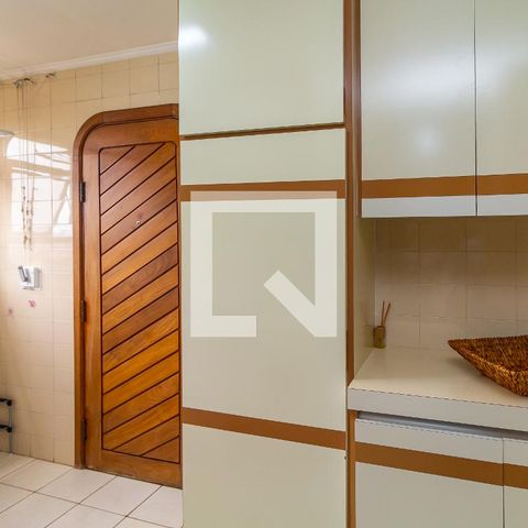 Apartamento à venda com 238m², 4 quartos e 4 vagasÁrea de Serviço