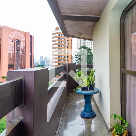 Apartamento à venda com 238m², 4 quartos e 4 vagasSacada