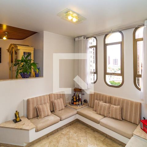 Apartamento à venda com 238m², 4 quartos e 4 vagasSala de Lareira