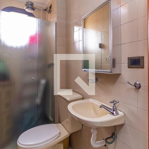 Apartamento à venda com 238m², 4 quartos e 4 vagasBanheiro 5