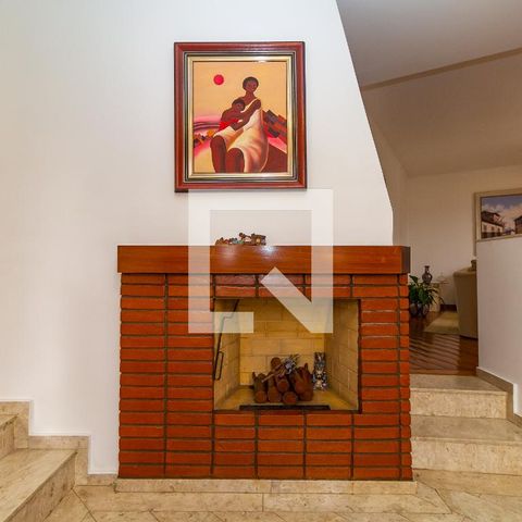 Apartamento à venda com 238m², 4 quartos e 4 vagasSala de Lareira
