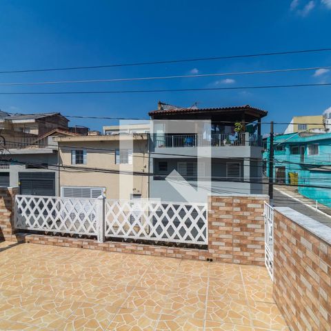 Casa à venda com 70m², 3 quartos e 3 vagasVaranda
